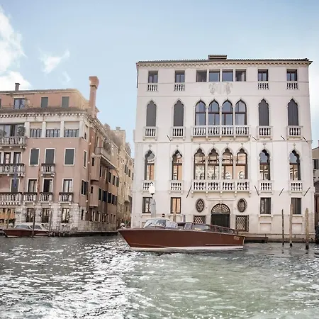 Apartman Palazzo Garzoni *