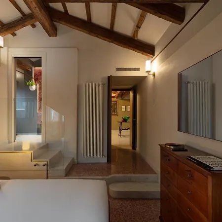 Apartman Palazzo Garzoni *
